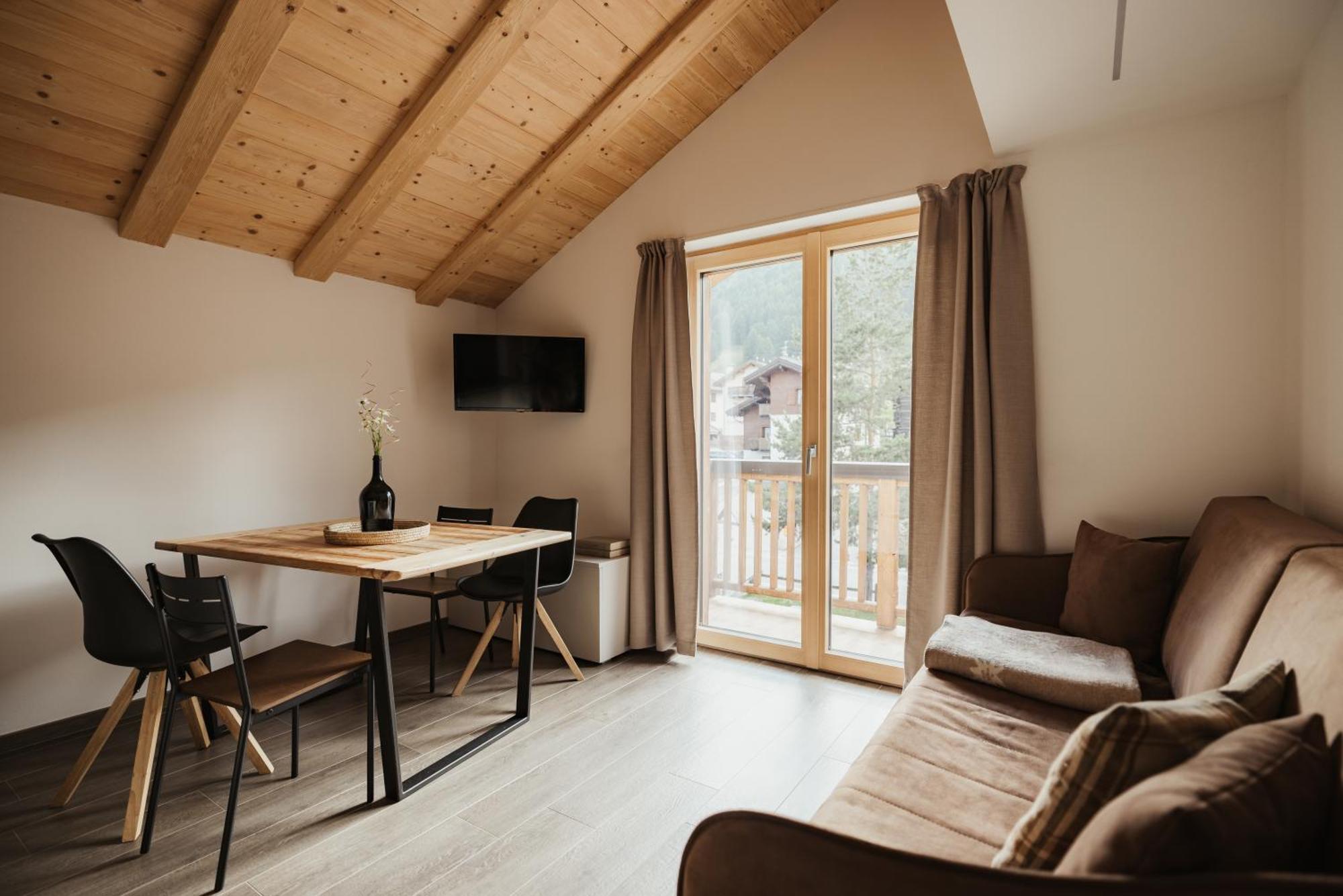 Bonvivar -- Mountain Apartment